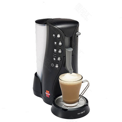 一杯咖啡和咖啡機(jī)